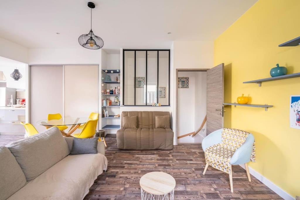 Superbe Appartement Avec Parking Gratuit Lons-le-Saunier Ngoại thất bức ảnh